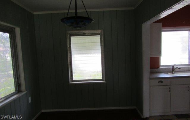 ALLEN COURT - Residential