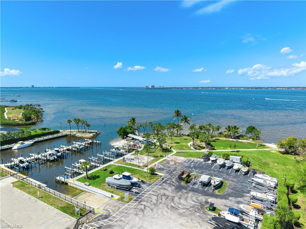 WATERS EDGE TWO AT PEPPERTREE POINTE - Residential