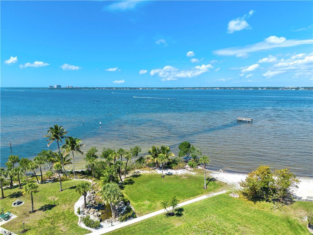 WATERS EDGE TWO AT PEPPERTREE POINTE - Residential