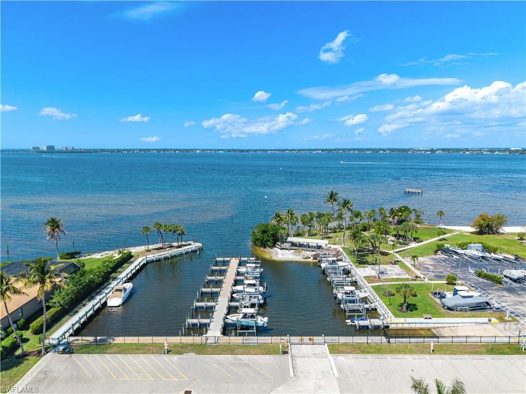 WATERS EDGE TWO AT PEPPERTREE POINTE - Residential