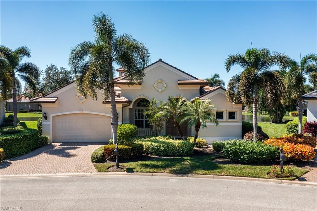 5758 Hammock Isles DR