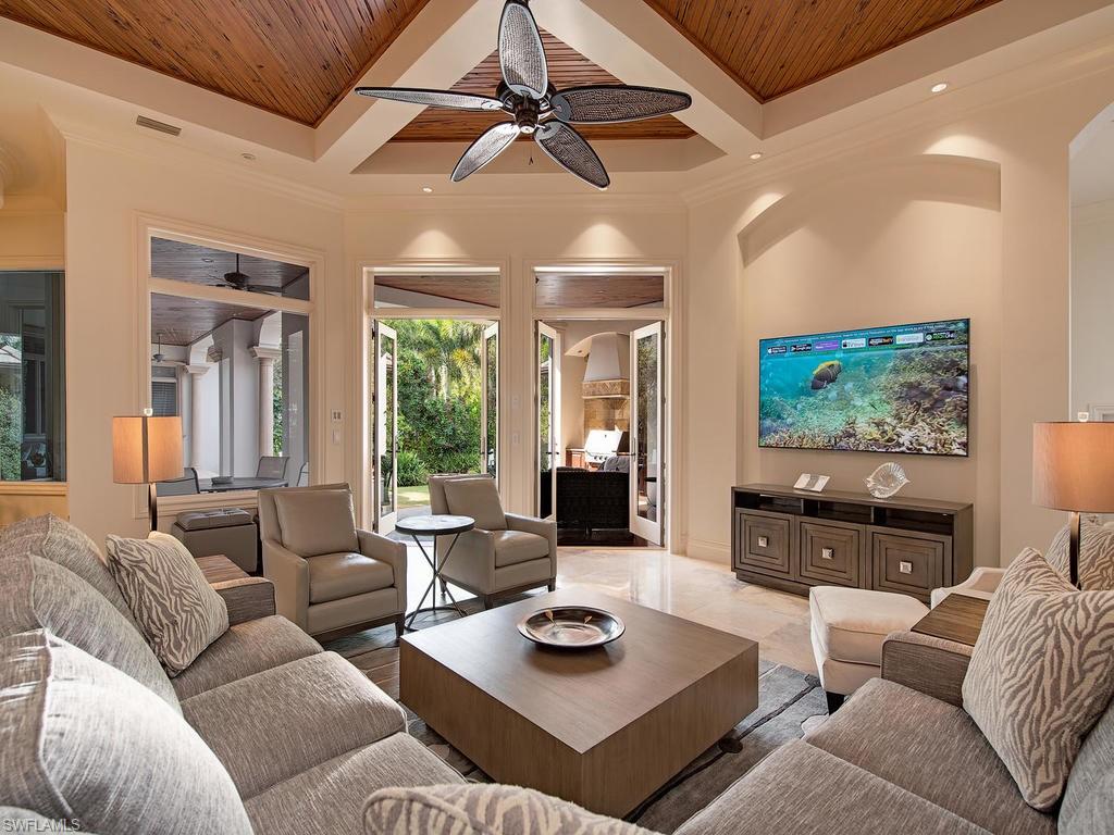 OLDE NAPLES - Residential