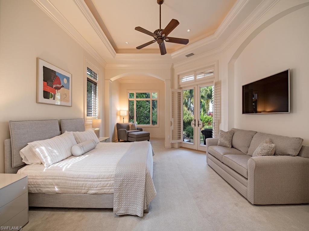 OLDE NAPLES - Residential