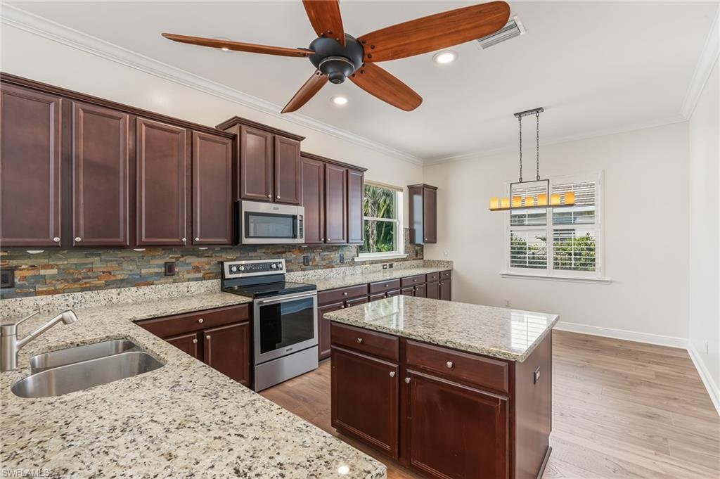 SANDOVAL - Residential