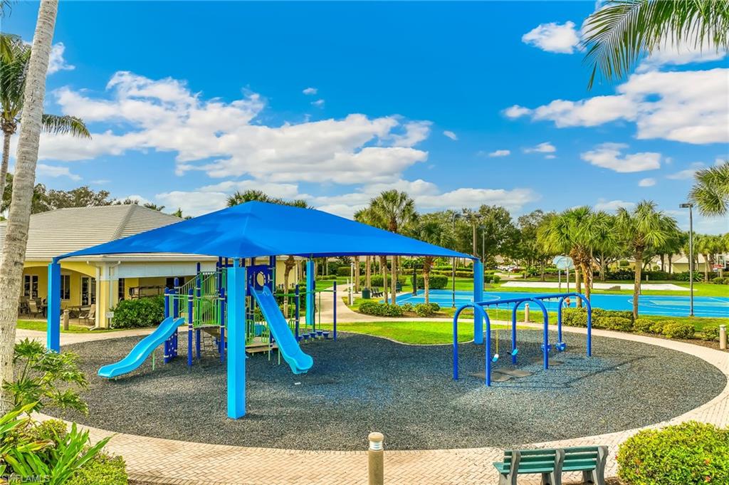 SANDOVAL - Residential