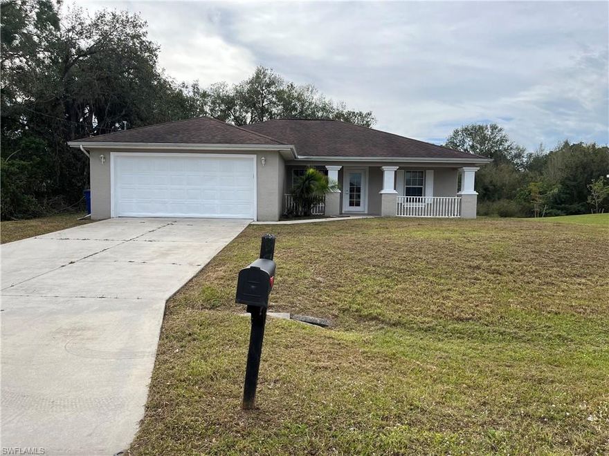 Great home in North Lehigh Acres. Newer stainless appliances. Home has tile through out and is very clean.
Nice neighborhood with newer homes.  New homes are being built in the area. The home has easy access to main roads that take you into Ft Myers and convenience to grocery stores, gas stations, Walmart and the Tax collection office. Come and see for yourself this home that is ready to move into.