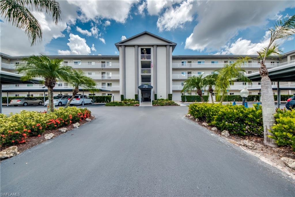 GOLFVIEW GOLF & RACQUET CLUB - Residential