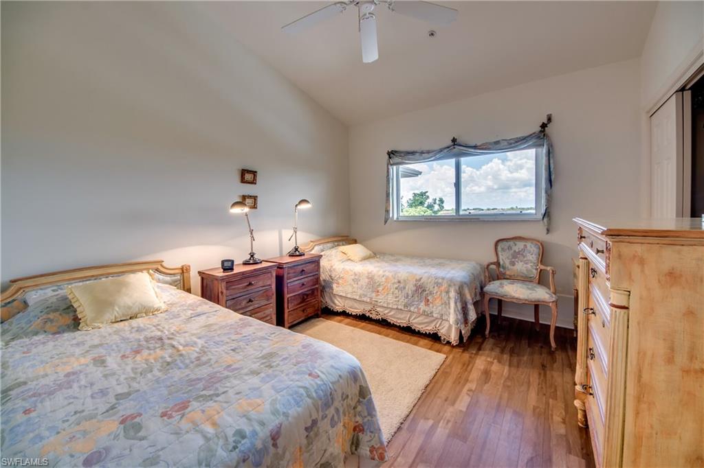 GOLFVIEW GOLF & RACQUET CLUB - Residential