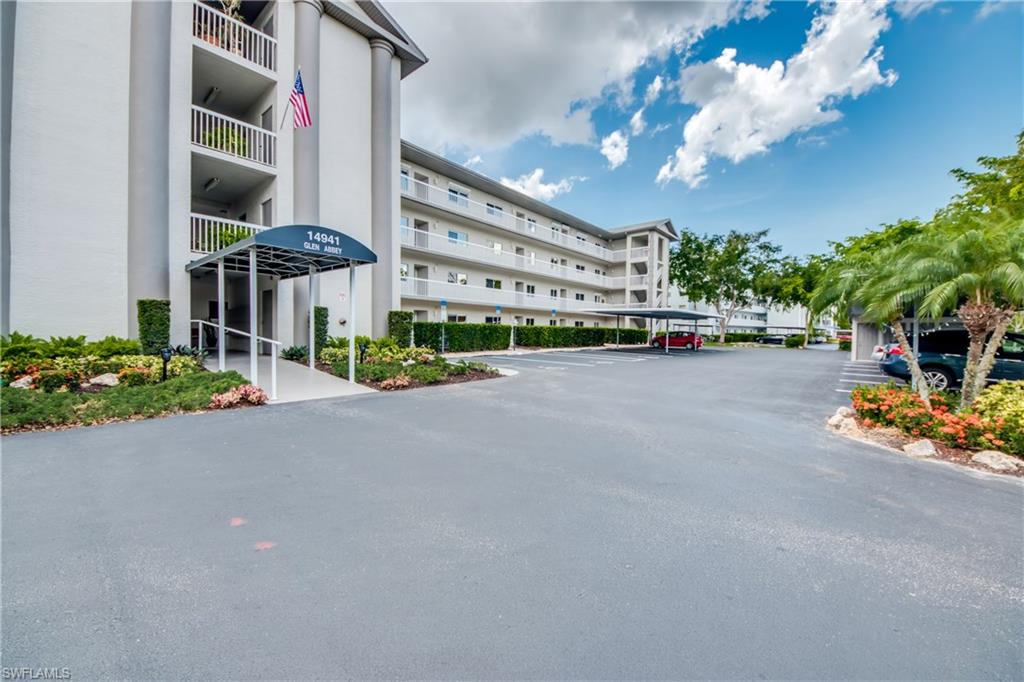 GOLFVIEW GOLF & RACQUET CLUB - Residential