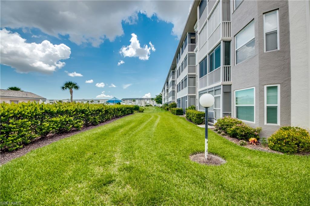 GOLFVIEW GOLF & RACQUET CLUB - Residential