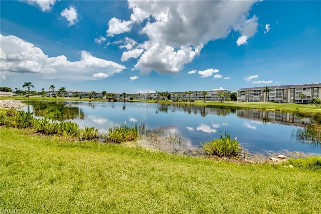 GOLFVIEW GOLF & RACQUET CLUB - Residential