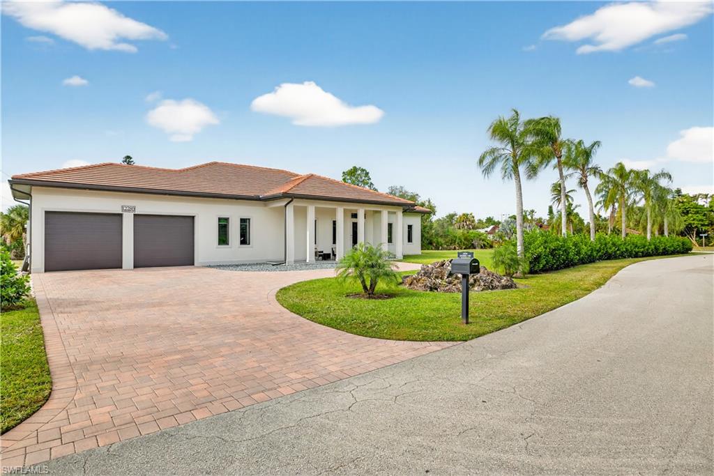 BELL VILLA - Residential Lease