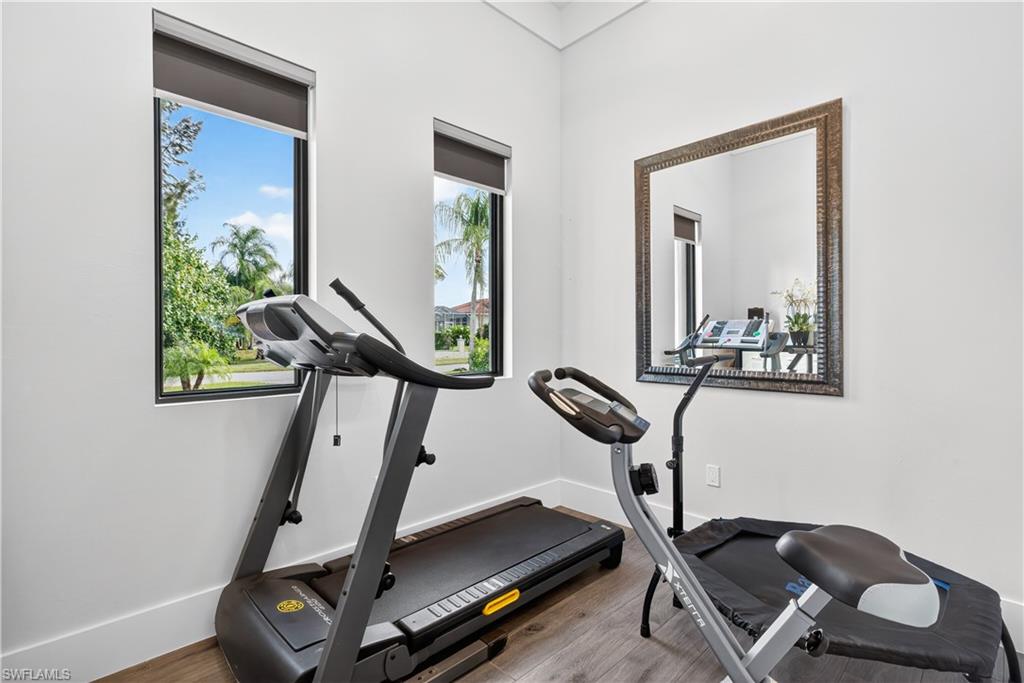 BELL VILLA - Residential Lease