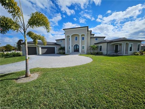 4014 Jacaranda PKWY W CAPE CORAL FL 33993