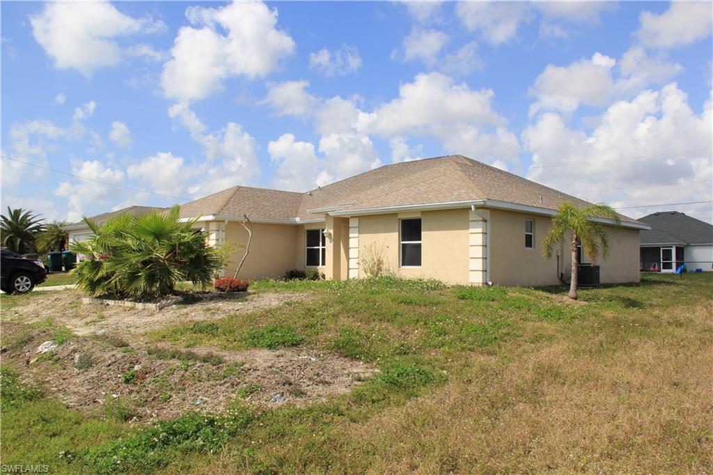 CAPE CORAL - Residential