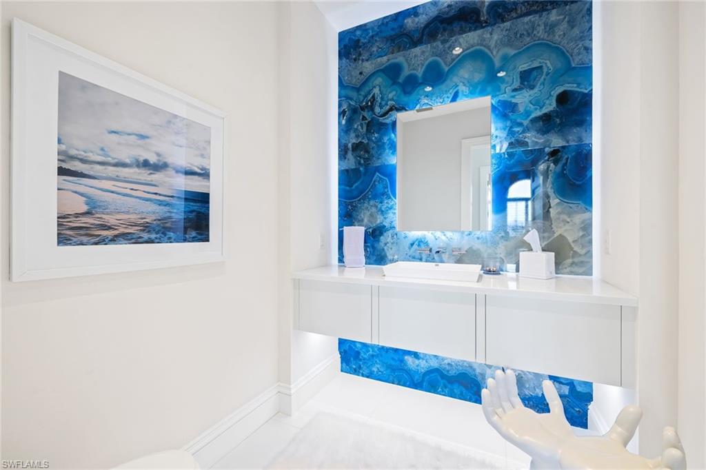 PARK SHORE - Residential