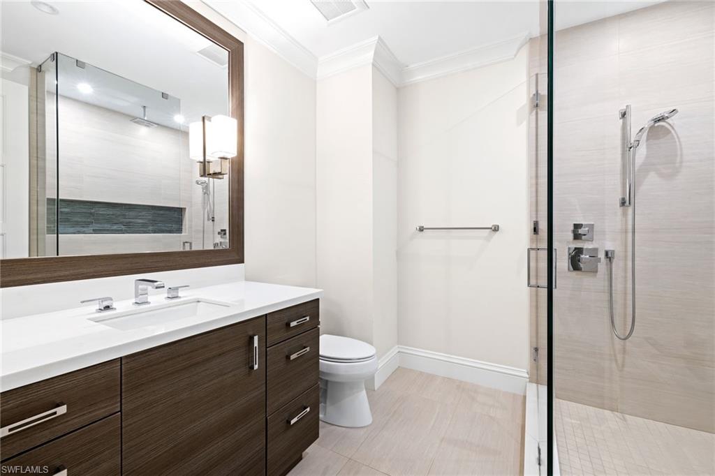 PARK SHORE - Residential