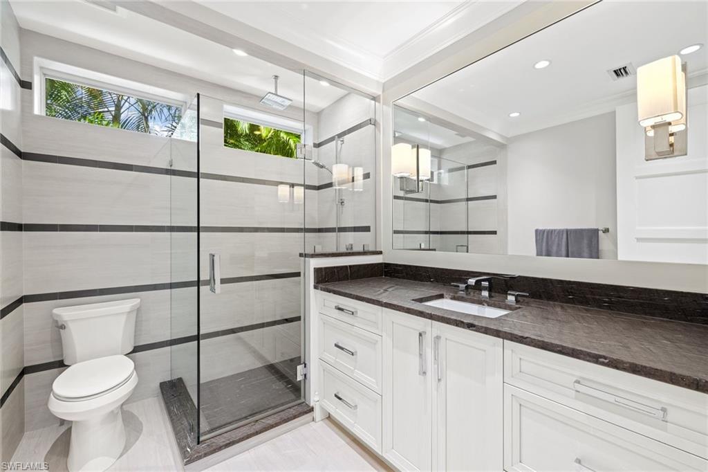 PARK SHORE - Residential