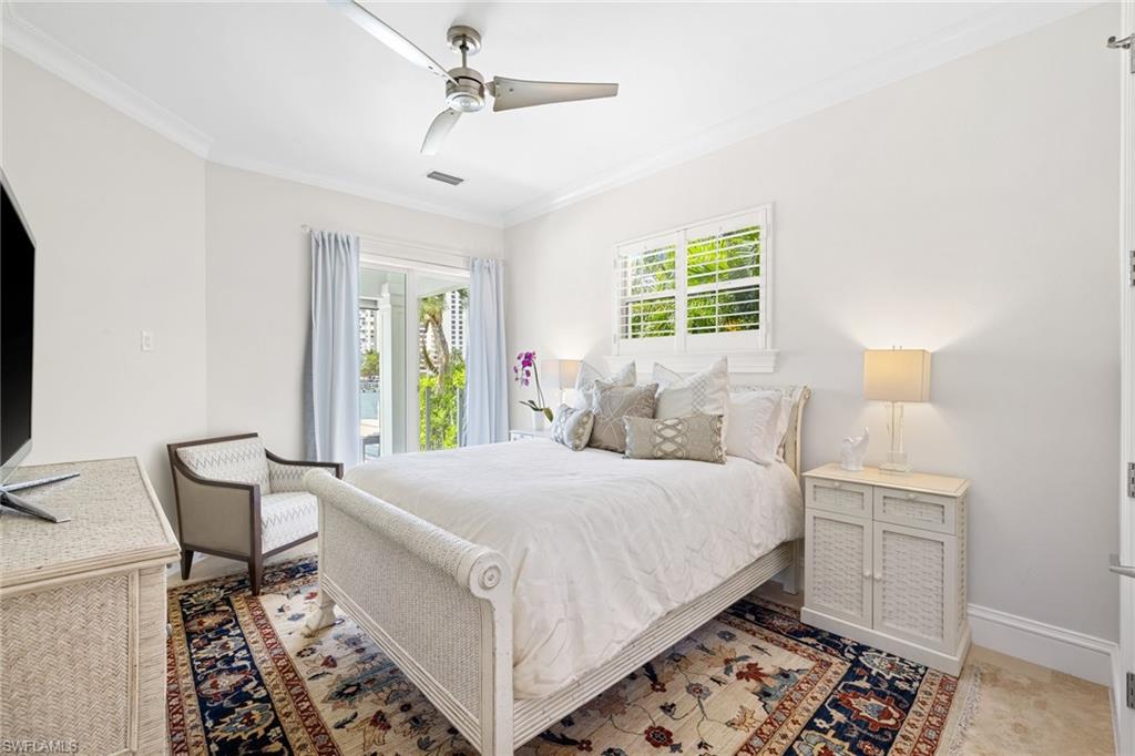 PARK SHORE - Residential