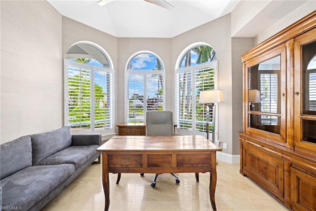 PARK SHORE - Residential