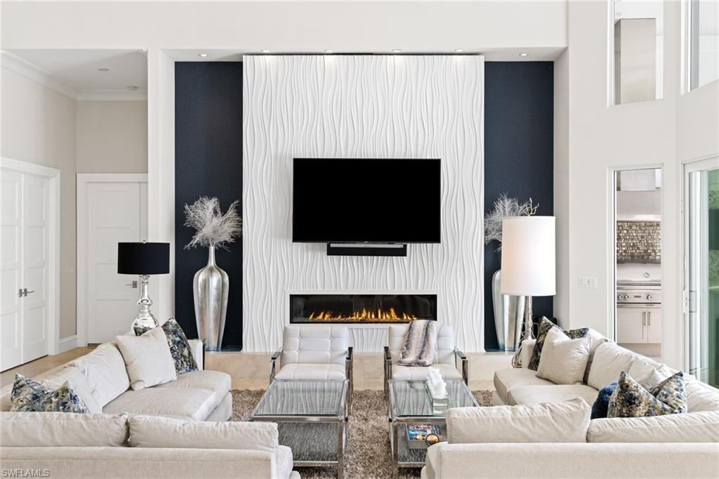 PARK SHORE - Residential