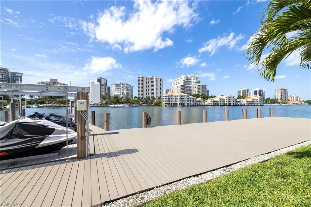 PARK SHORE - Residential