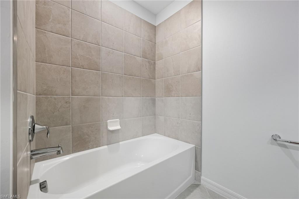 THE NATIONAL GOLF & COUNTRY CLUB AT AVE MARIA - Residential