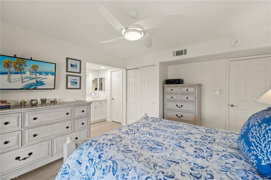 HIDDEN LAKE VILLAS - Residential