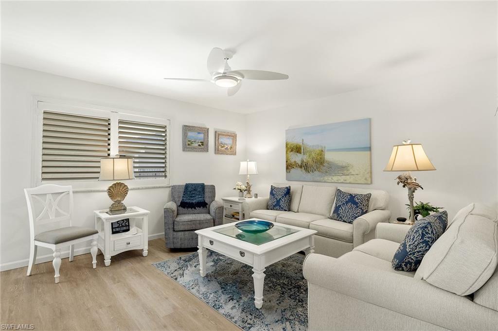 HIDDEN LAKE VILLAS - Residential