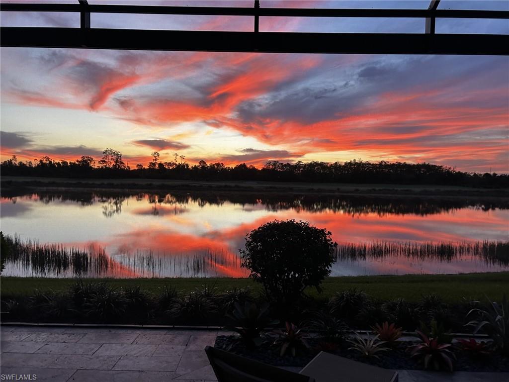 ESPLANADE - Residential