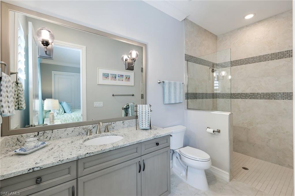 ESPLANADE - Residential