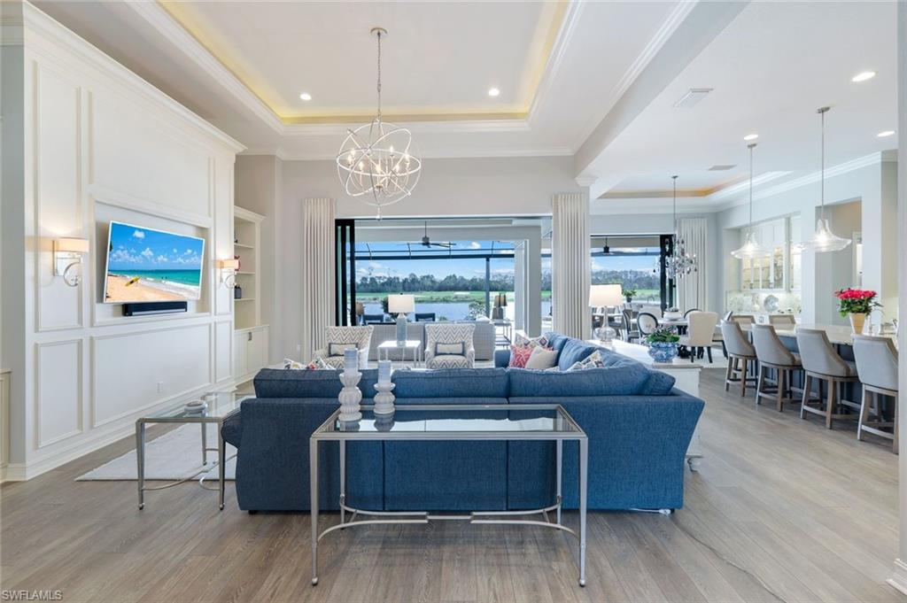 ESPLANADE - Residential