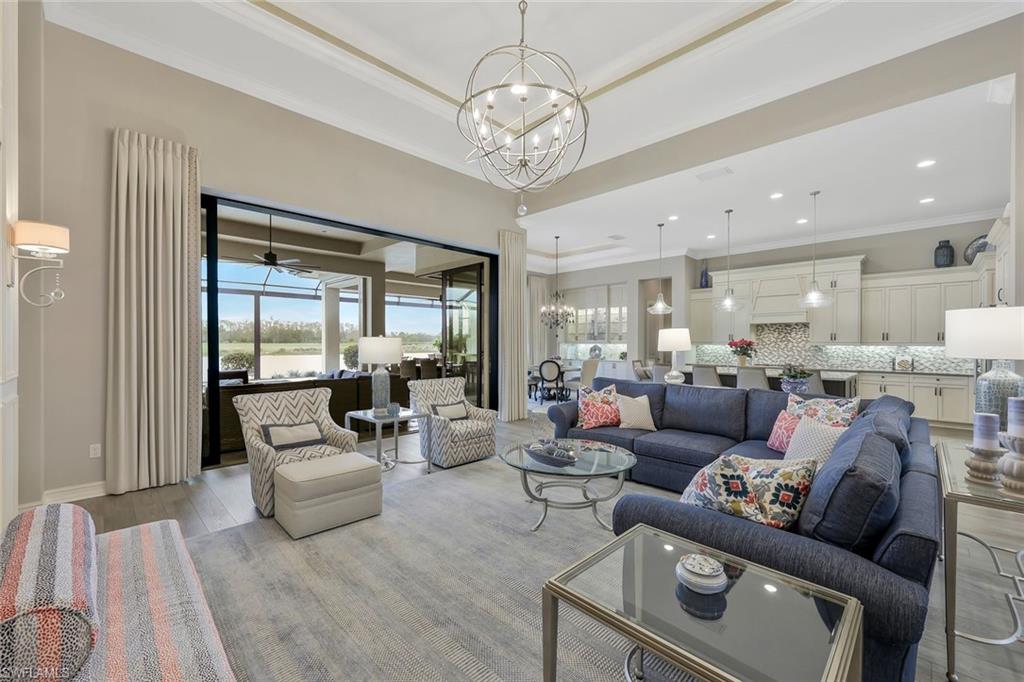 ESPLANADE - Residential