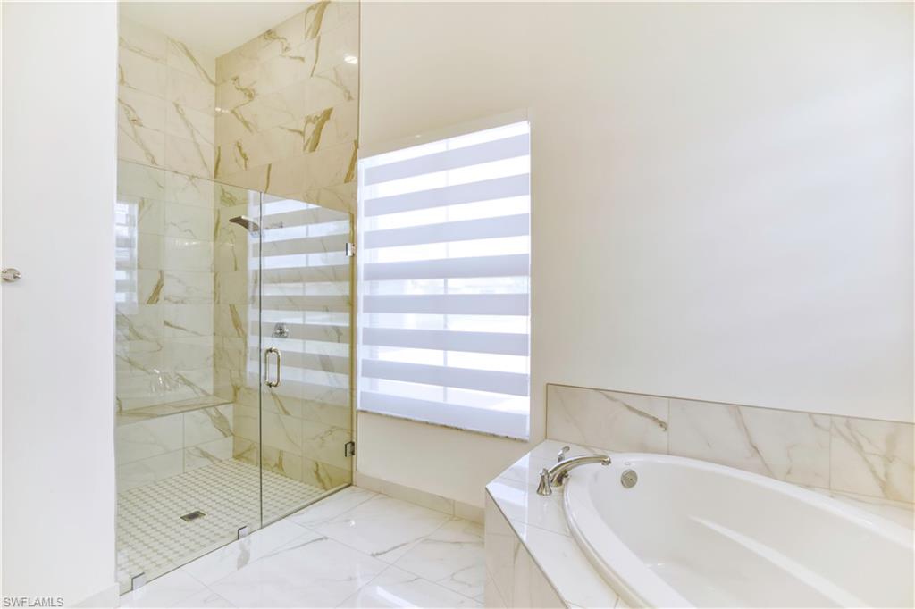 MAPLE RIDGE - Residential