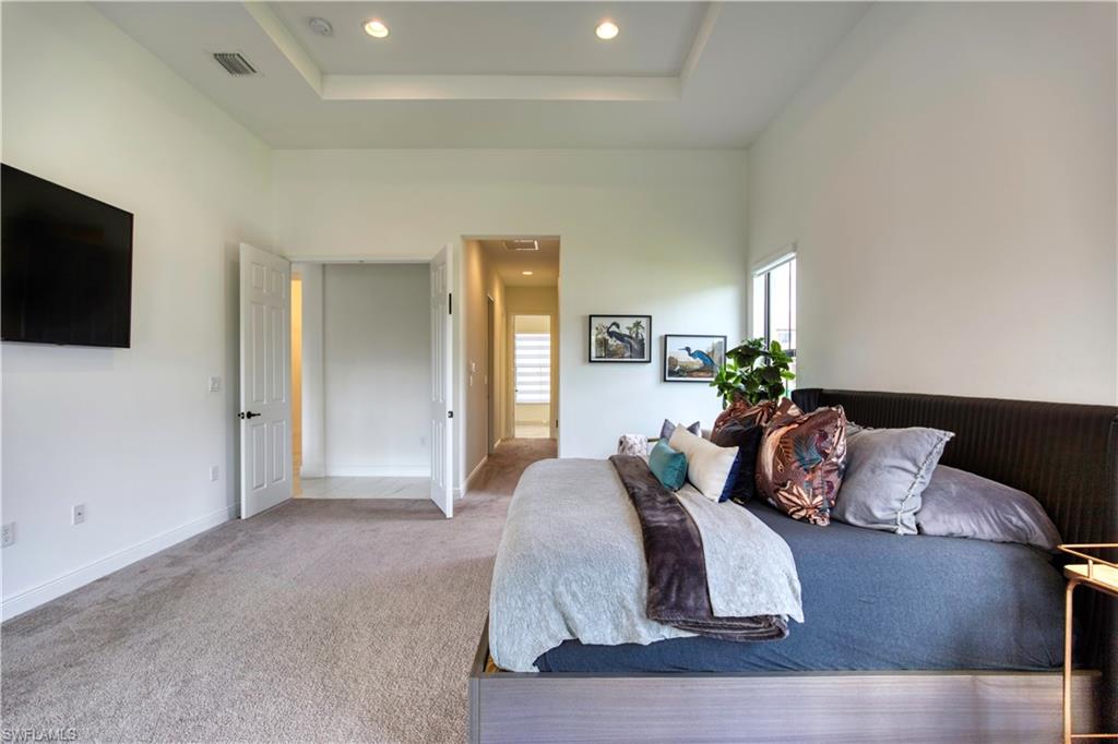 MAPLE RIDGE - Residential