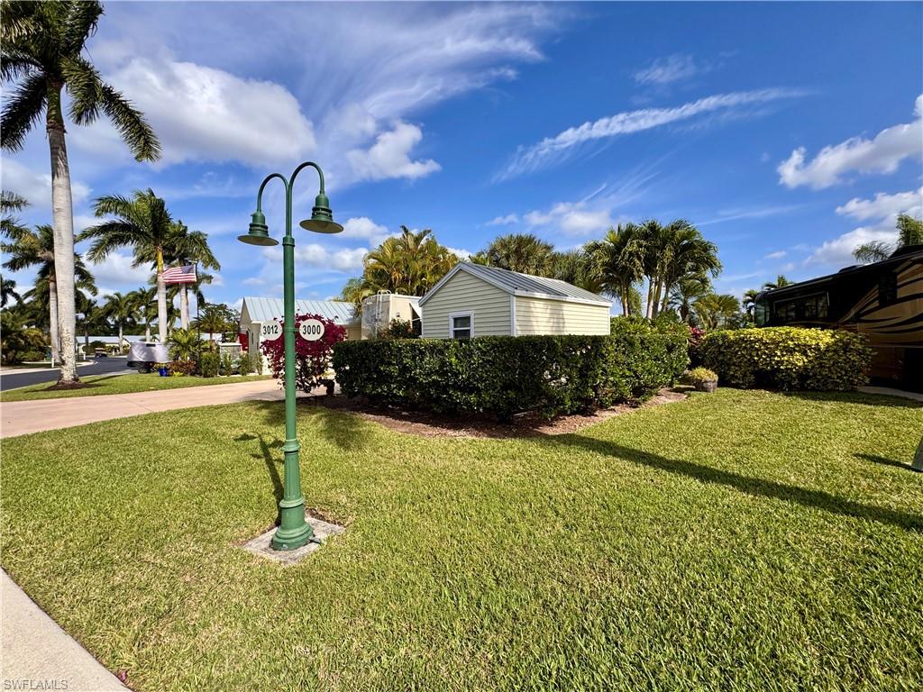 RIVERBEND MOTORCOACH RESORT - Land