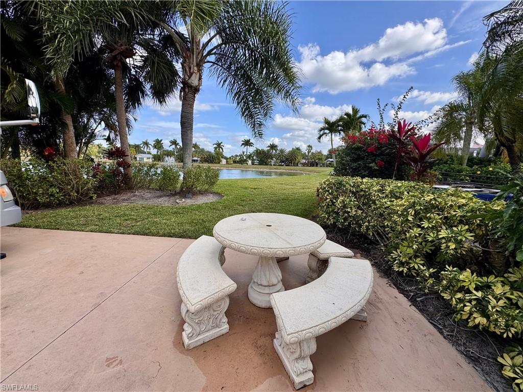 RIVERBEND MOTORCOACH RESORT - Land