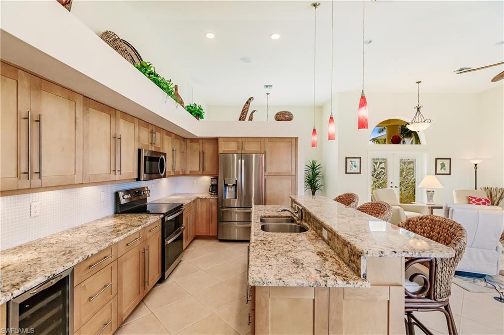 MARCO ISLAND - Residential