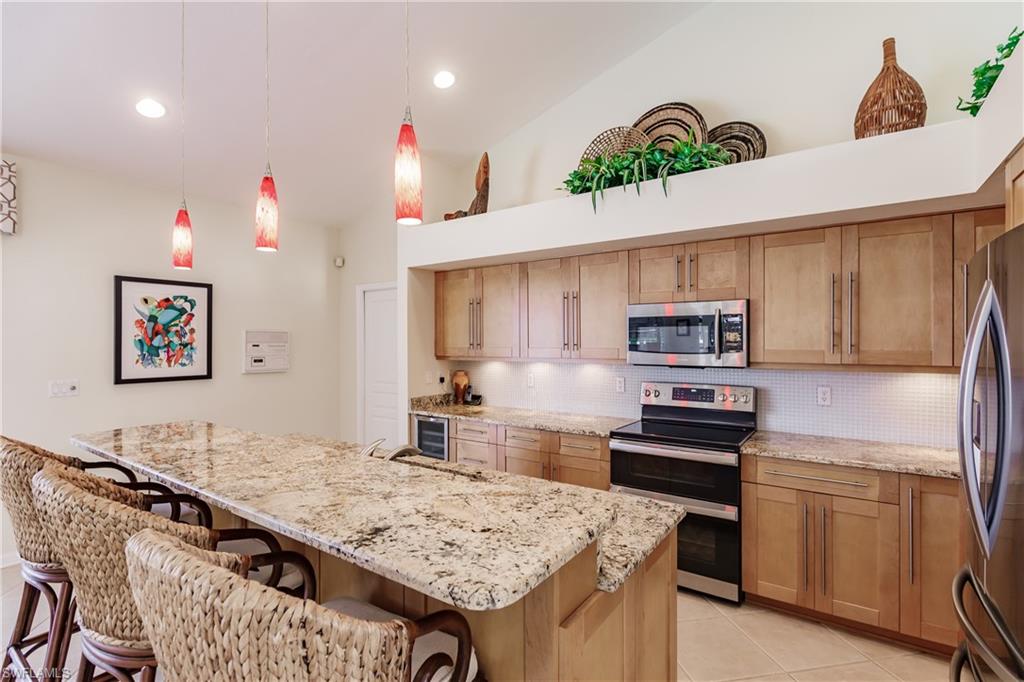 MARCO ISLAND - Residential