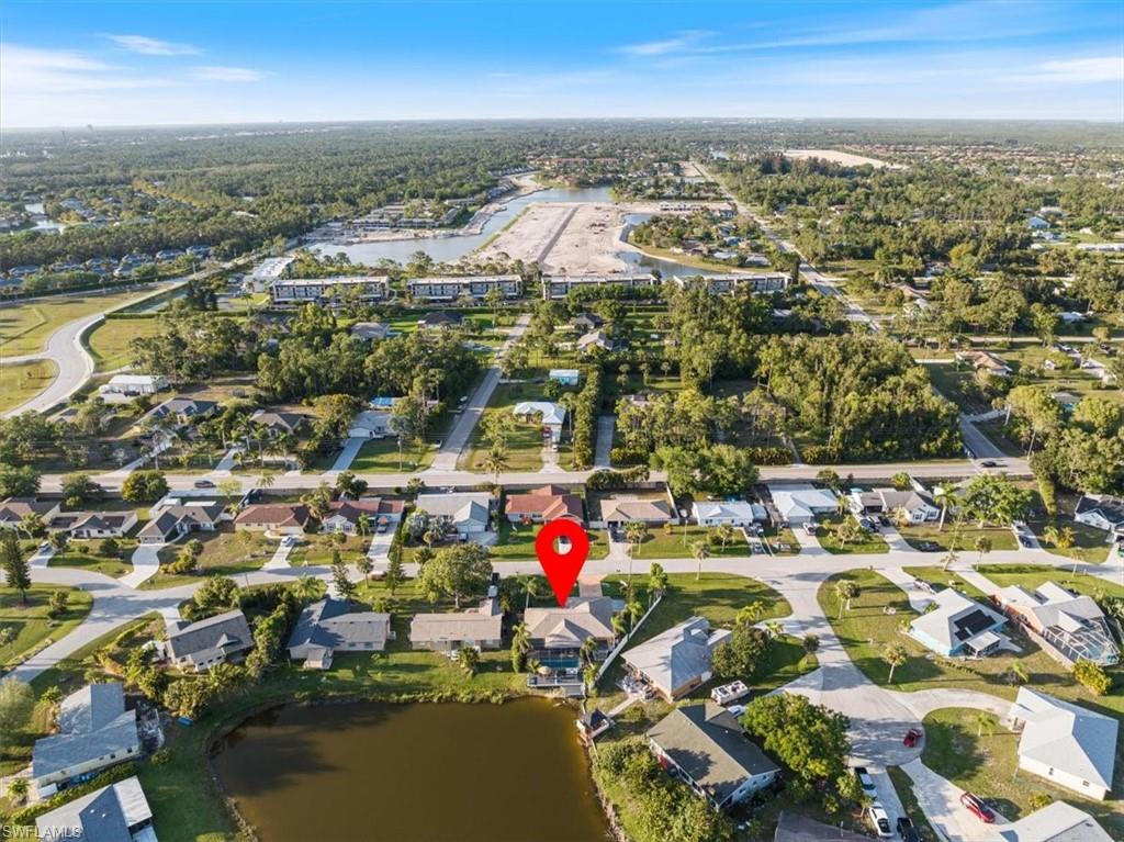 SANDY HOLLOW - Residential