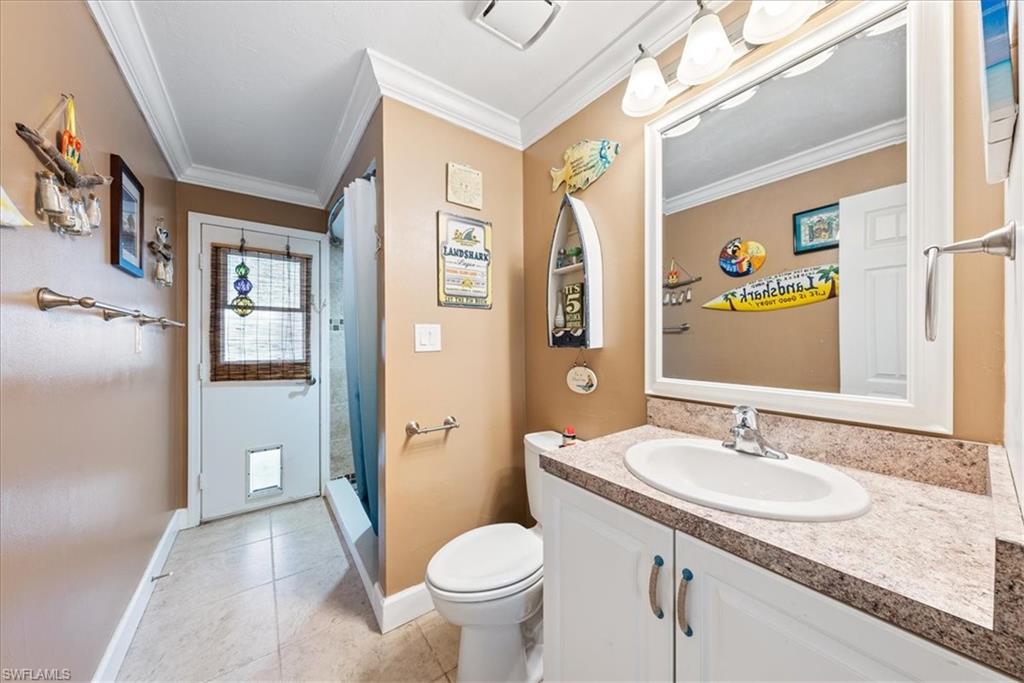 SANDY HOLLOW - Residential