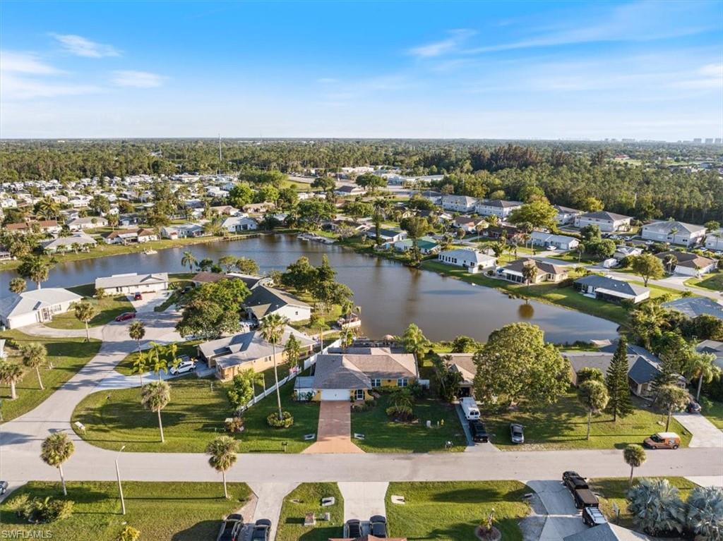 SANDY HOLLOW - Residential