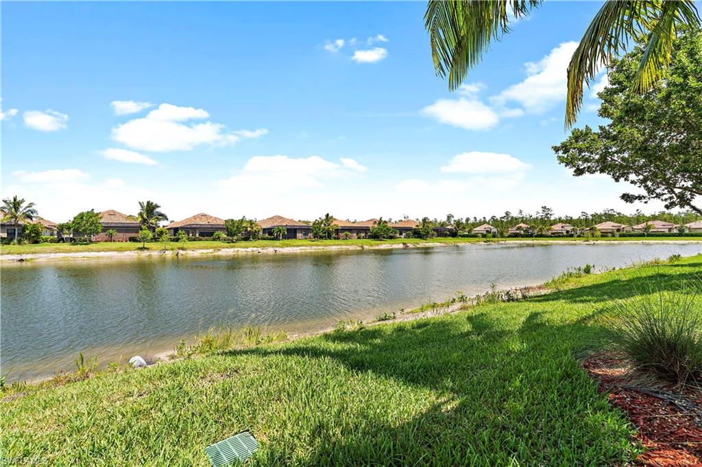 BONITA NATIONAL GOLF AND COUNTRY CLUB - Residential