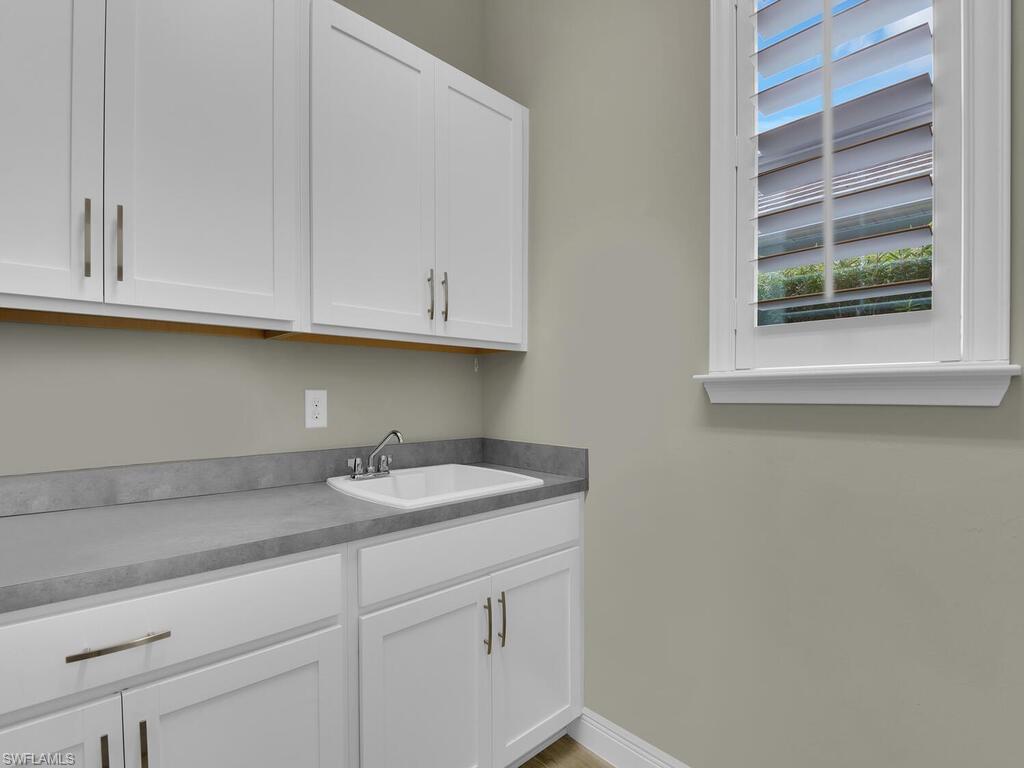 COMPASS LANDING - Residential