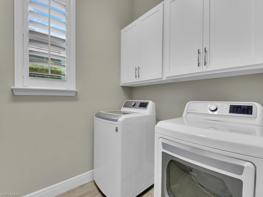 COMPASS LANDING - Residential