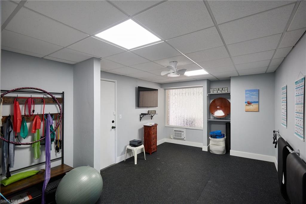 HIDDEN HARBOUR ONE CONDO - Residential