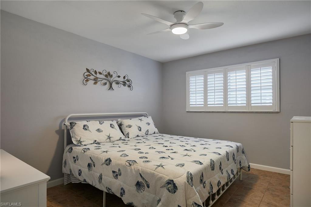 HIDDEN HARBOUR ONE CONDO - Residential