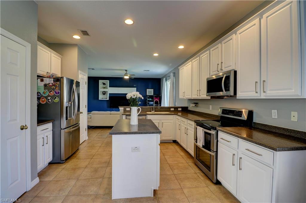 CYPRESS CAY - Residential