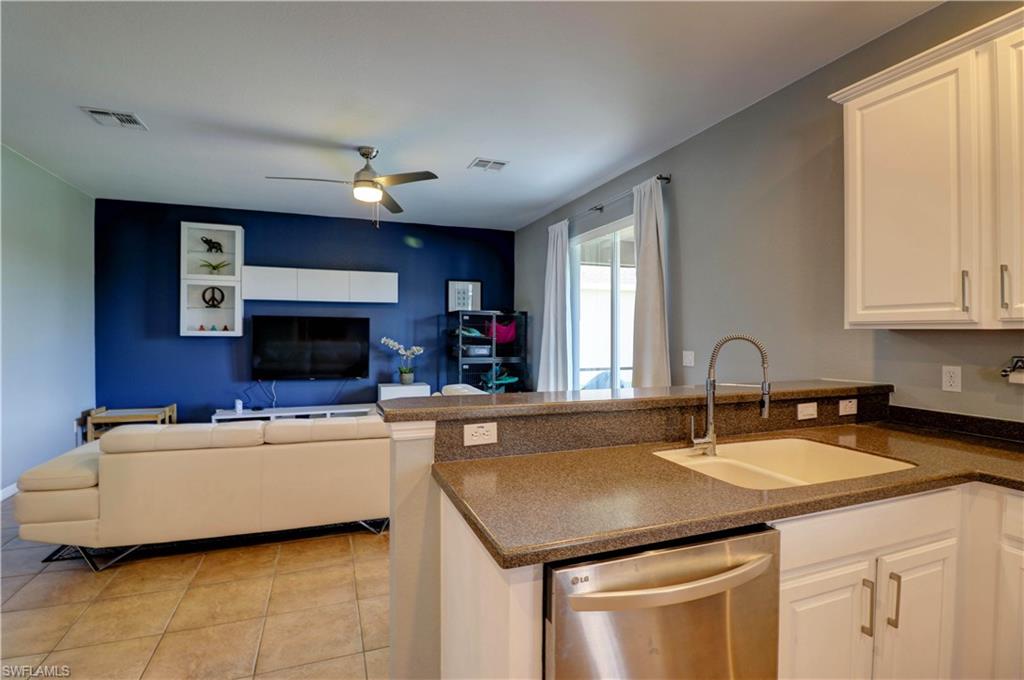 CYPRESS CAY - Residential