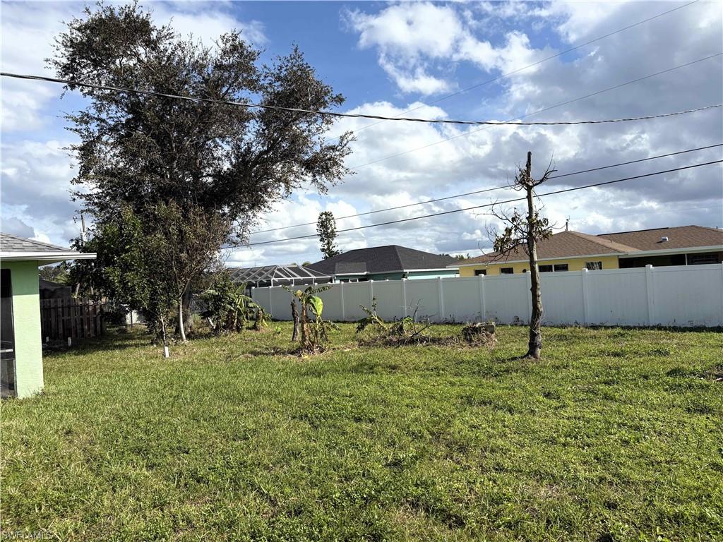 CAPE CORAL - Residential